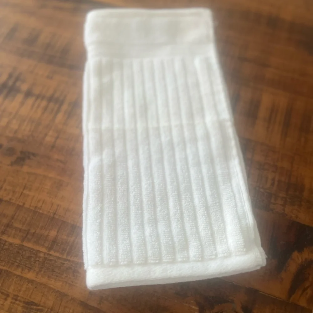 White Cotton single washcloth/Free w/ purchase Let